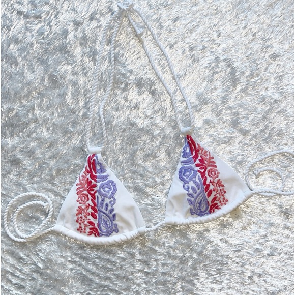 Victoria’s Secret Embroidered String Bikini Top - Picture 3 of 8